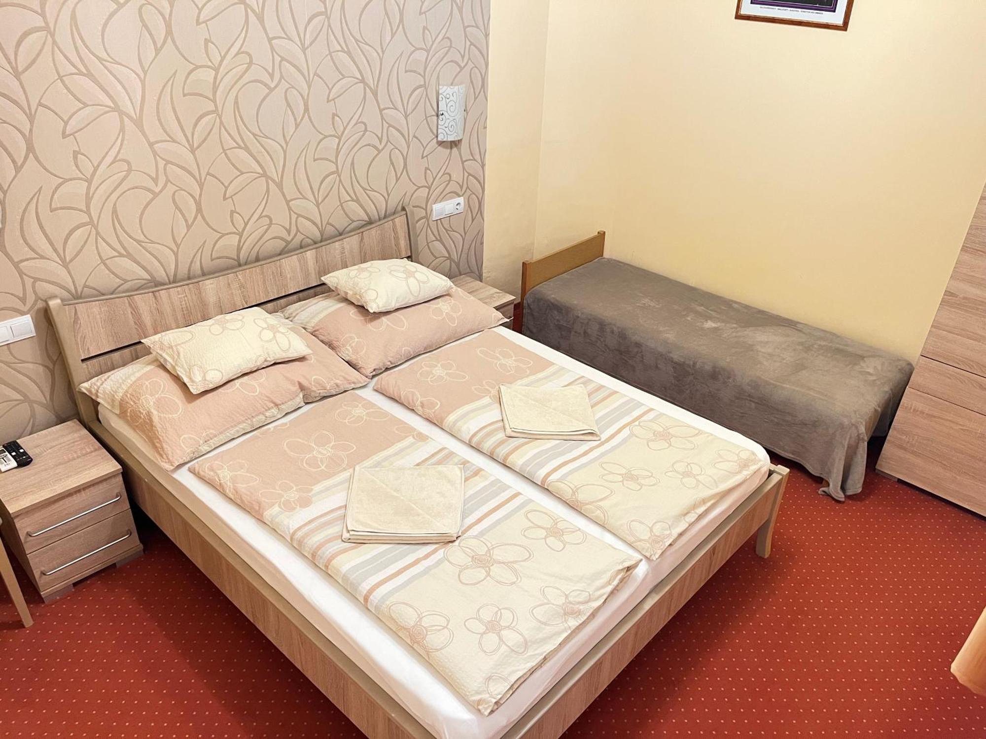 Gesztenye Apartman Mako Bagian luar foto