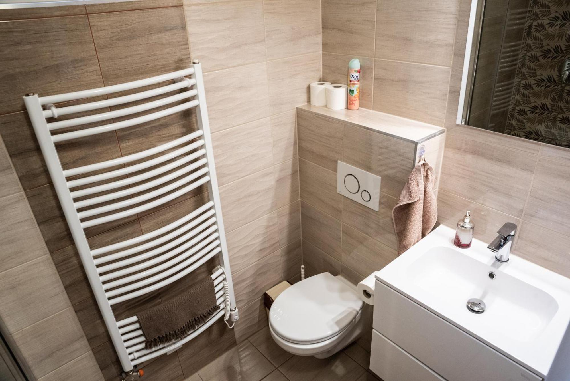 Gesztenye Apartman Mako Bagian luar foto