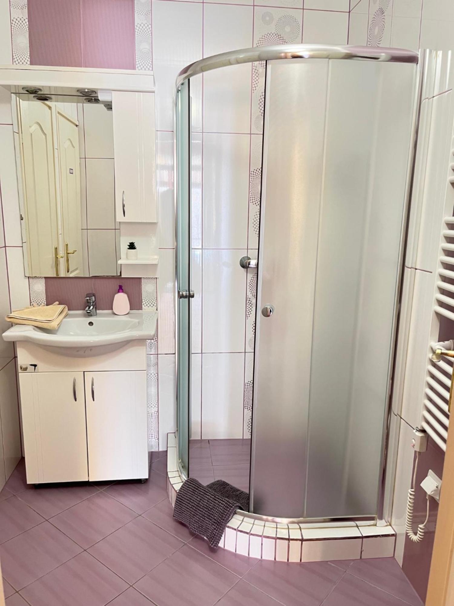 Gesztenye Apartman Mako Bagian luar foto