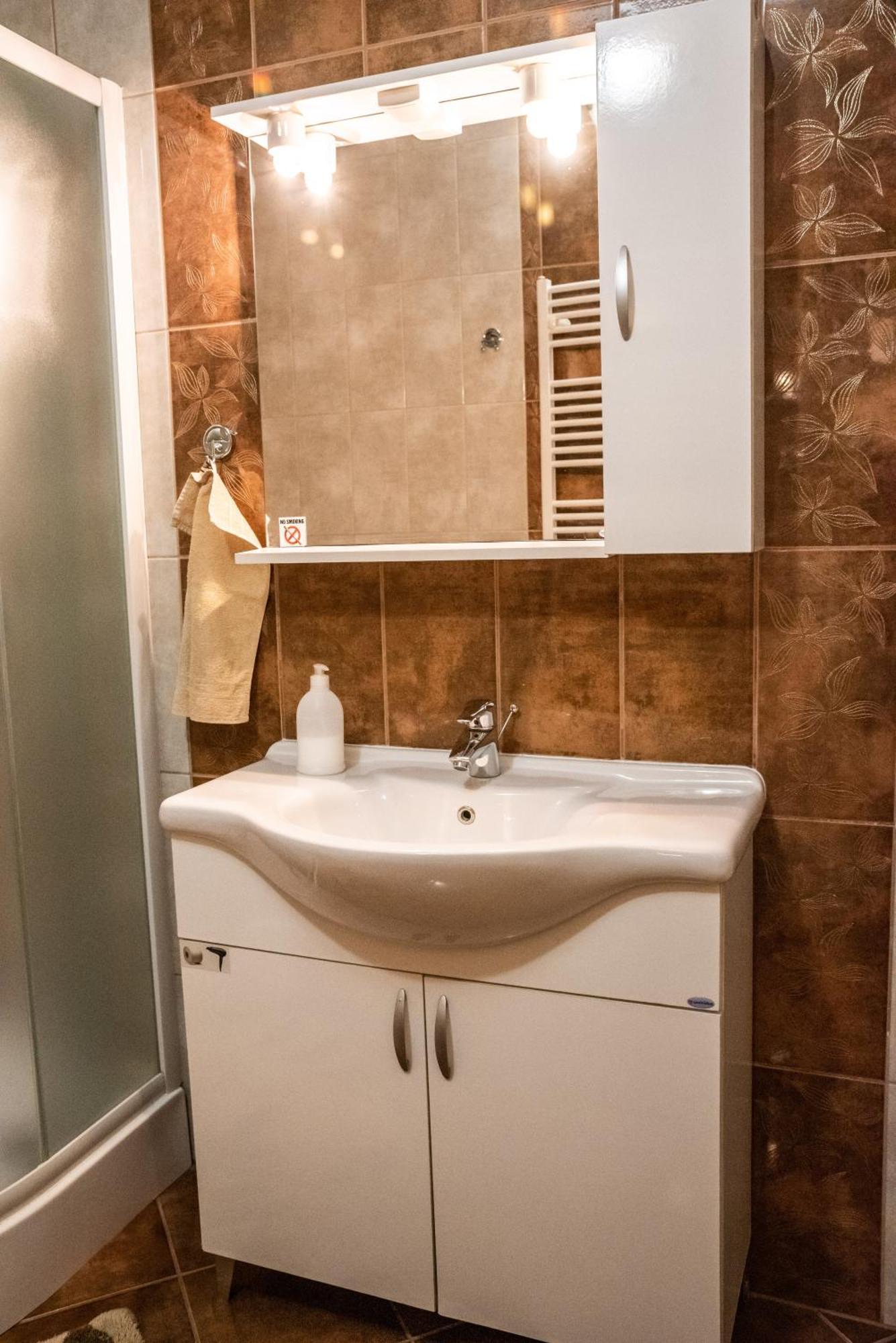 Gesztenye Apartman Mako Bagian luar foto