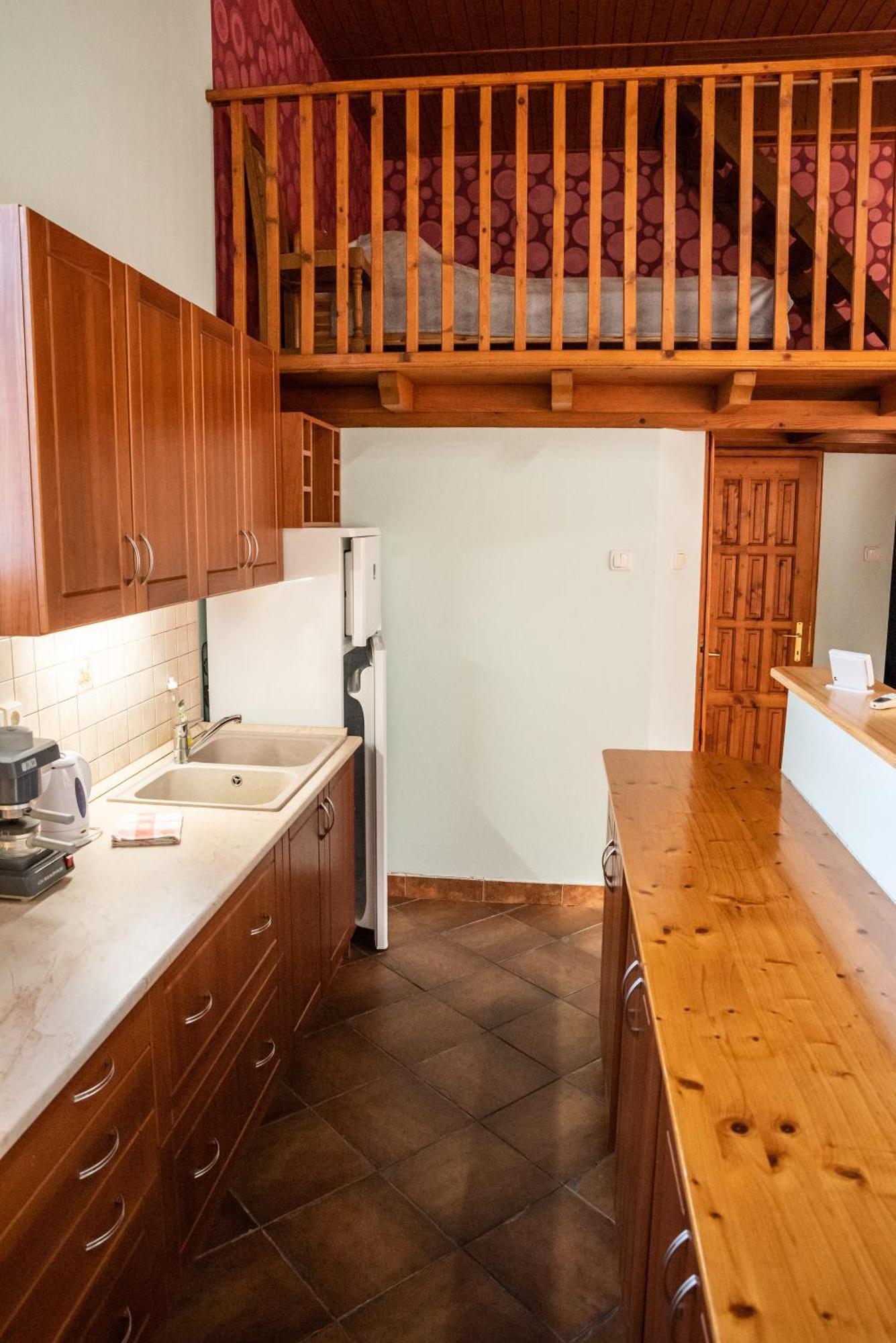 Gesztenye Apartman Mako Bagian luar foto